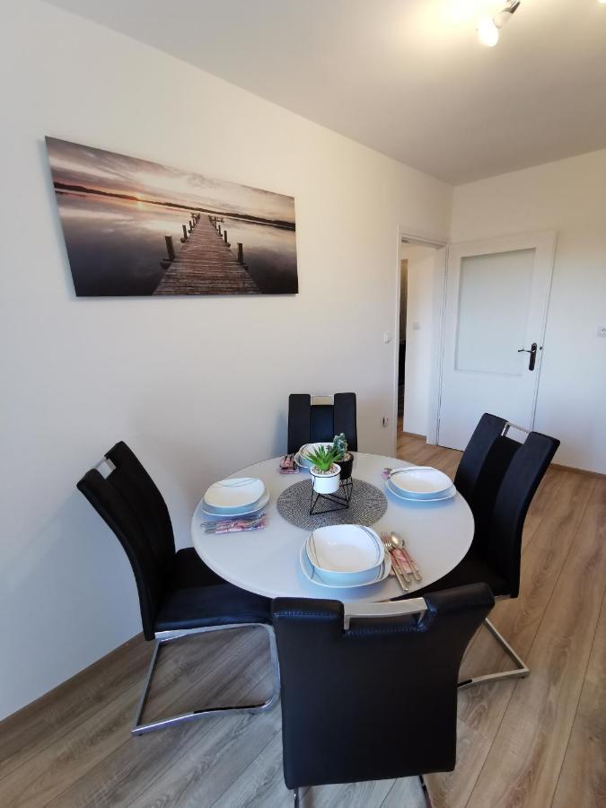 Apartment Leona สปลิท ภายนอก รูปภาพ