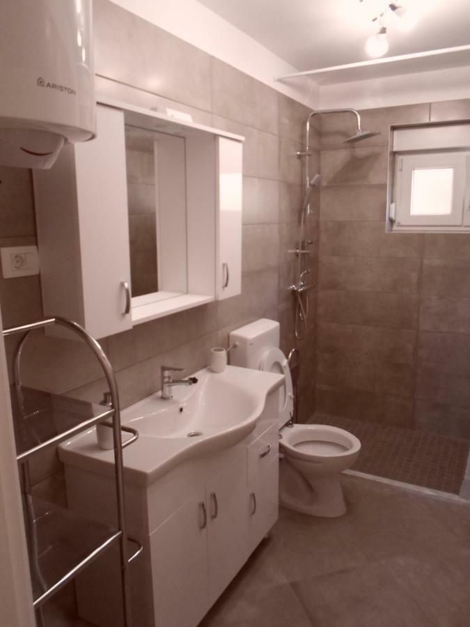 Apartment Leona สปลิท ภายนอก รูปภาพ