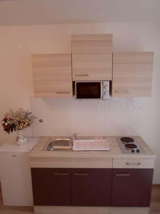 Apartment Leona สปลิท ภายนอก รูปภาพ