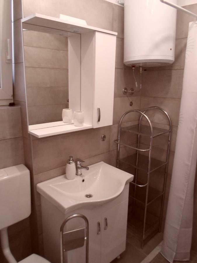Apartment Leona สปลิท ภายนอก รูปภาพ